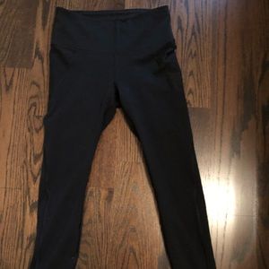 Athleta cropped leggings